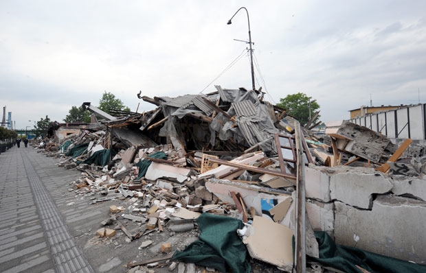 Срушена и права људи у Савамали